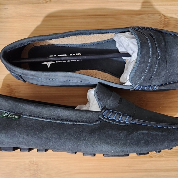 Eastland Women's Navy Blue Penny Loafers Size 7.5 Patricia Moccasin - Picture 5 of 8